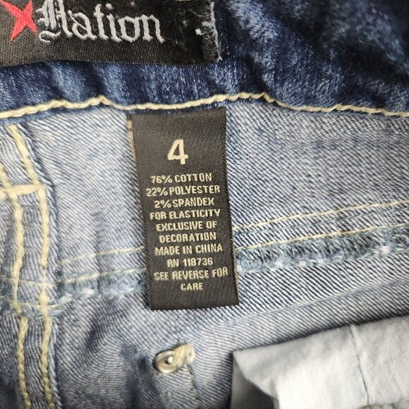 Love Nation Jeans Womens Size 4 Bootcut Embellished Fleur De Lis Pockets Denim - Picture 9 of 11